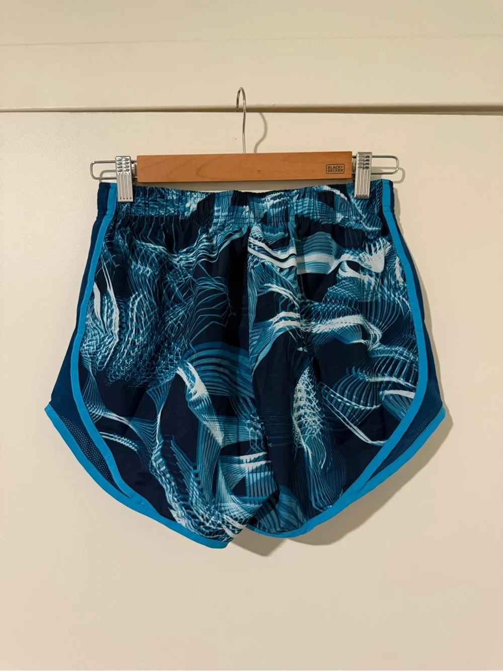Nike women running
